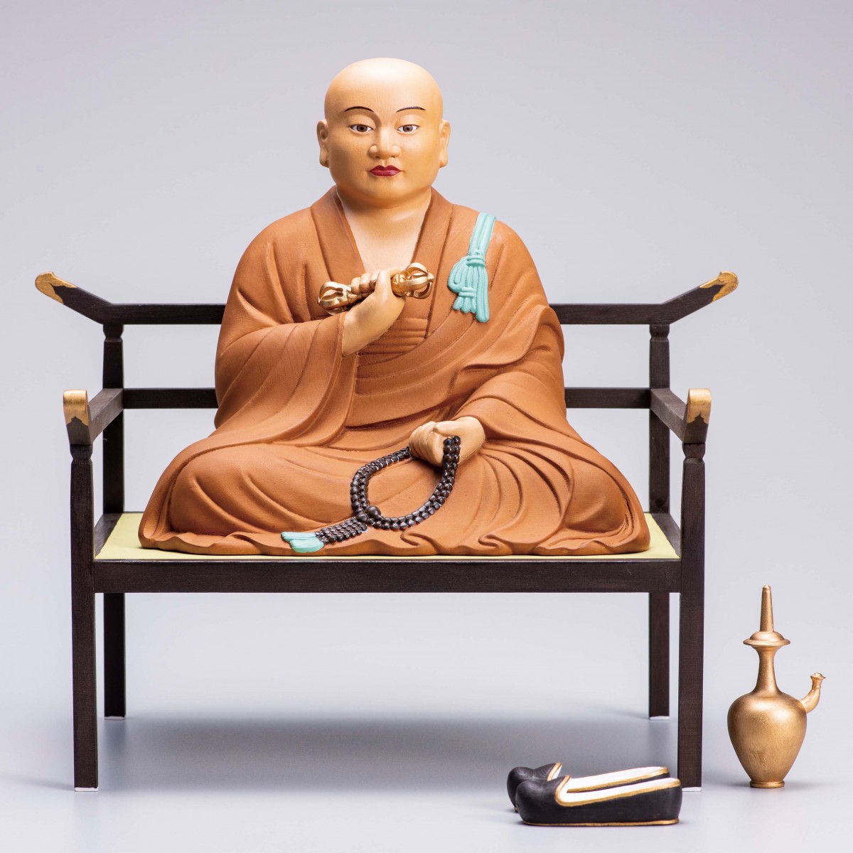 木造 彩色『弘法大師坐像』 | 東京書芸館公式ウェブサイト