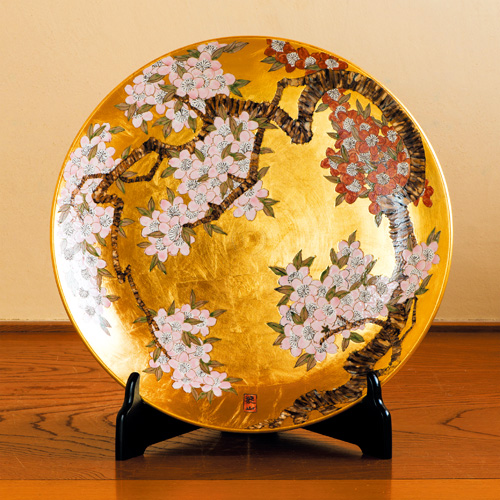 有田焼 琥山窯 飾り皿 直径39cm 菊絵金箔押 大皿-