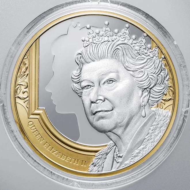 ニウエ発行　『エリザベス女王在位70年記念銀貨』