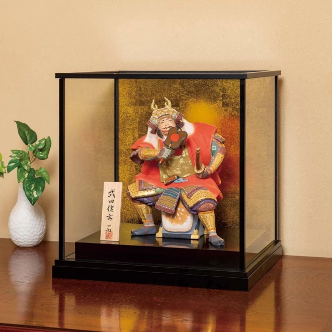 生野四郎 博多人形『武田信玄』ガラスケース | 東京書芸館公式通販