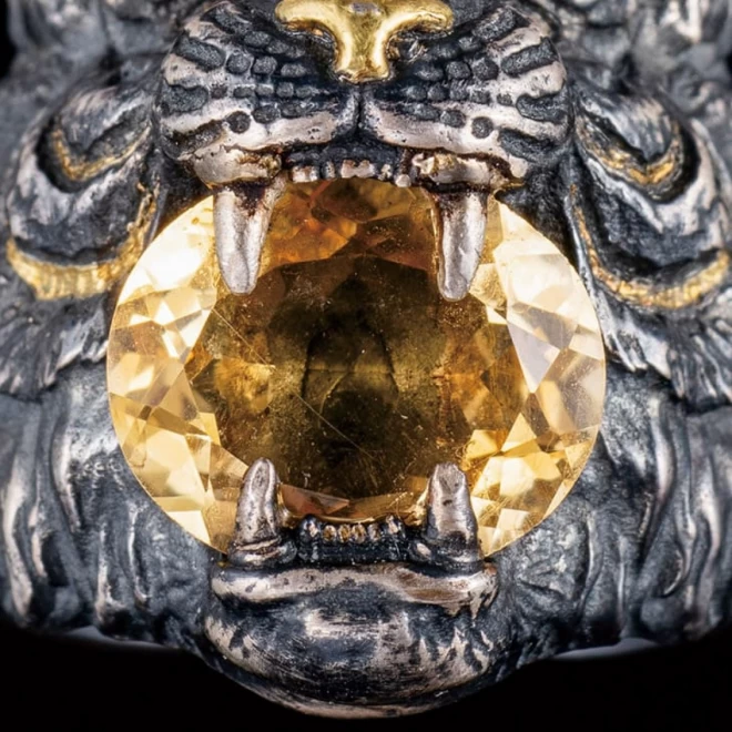 18金仕上げ銀製　巨大黄水晶リング『虎神』