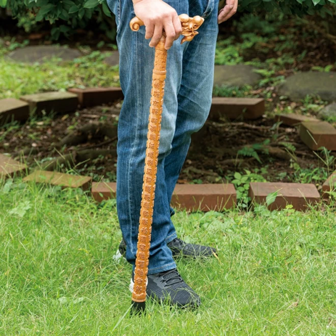 泰山の桃の木の杖が竜頭の実木彫刻老人の杖 -