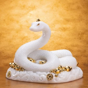 陳学仁　漢白玉細密彫刻『財運白蛇王』